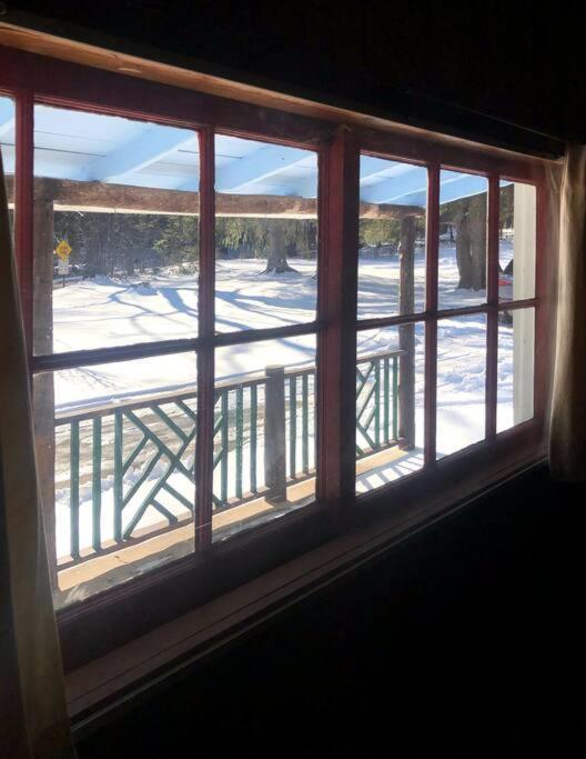 פניצייה Panther Mountain Lodge מראה חיצוני תמונה